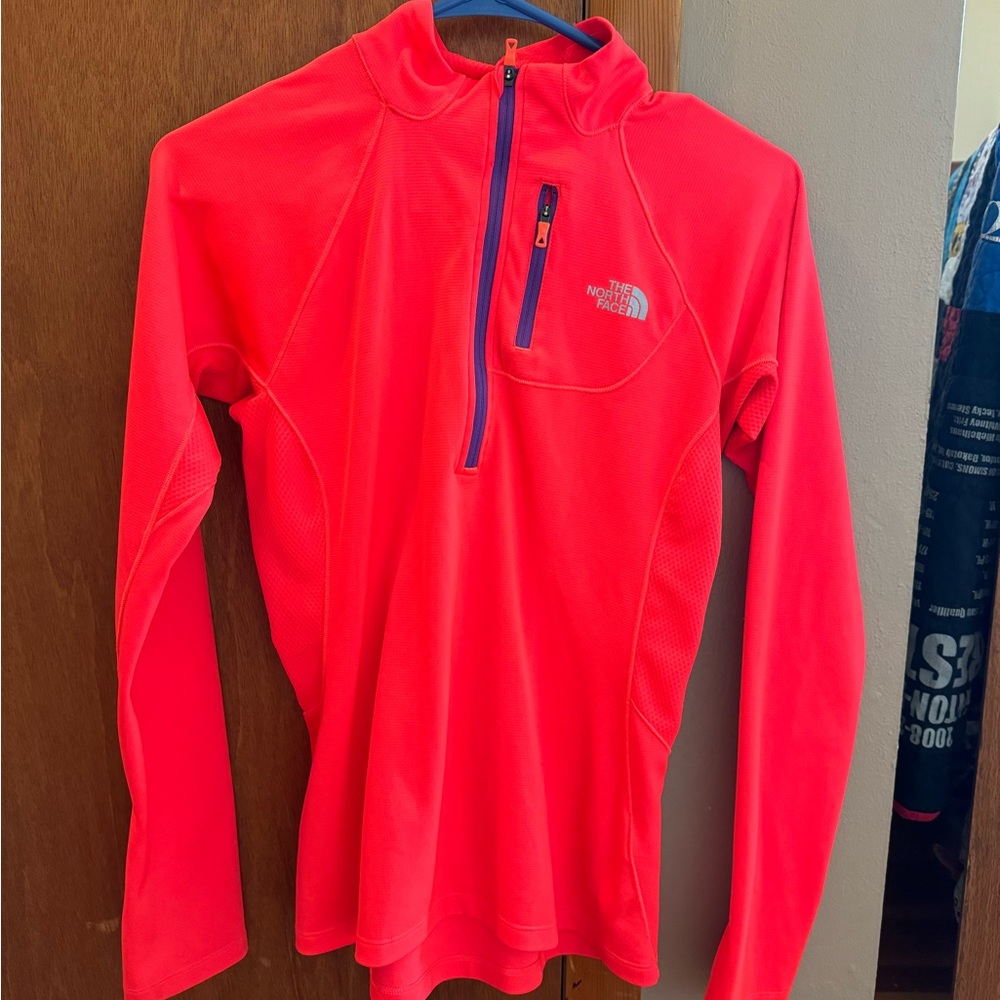 The North Face Women’s Pullover